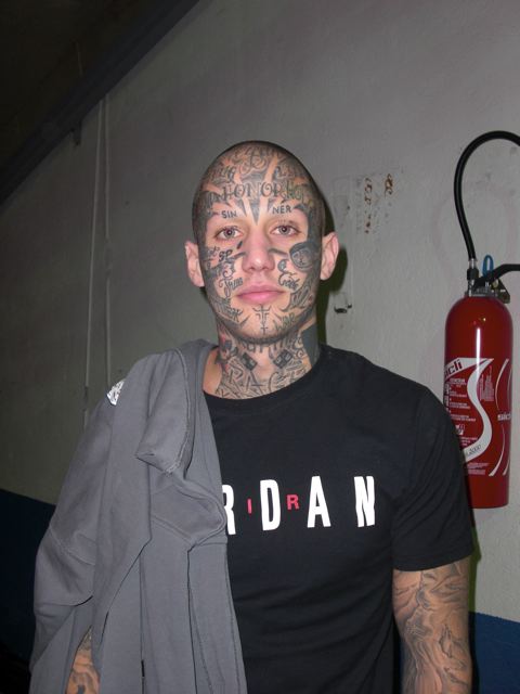 mannequin tatoué