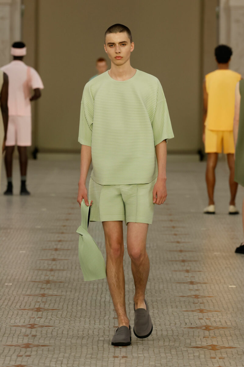 HOMME-PLISSÉ-ISSEY-MIYAKE_SS24_Collection