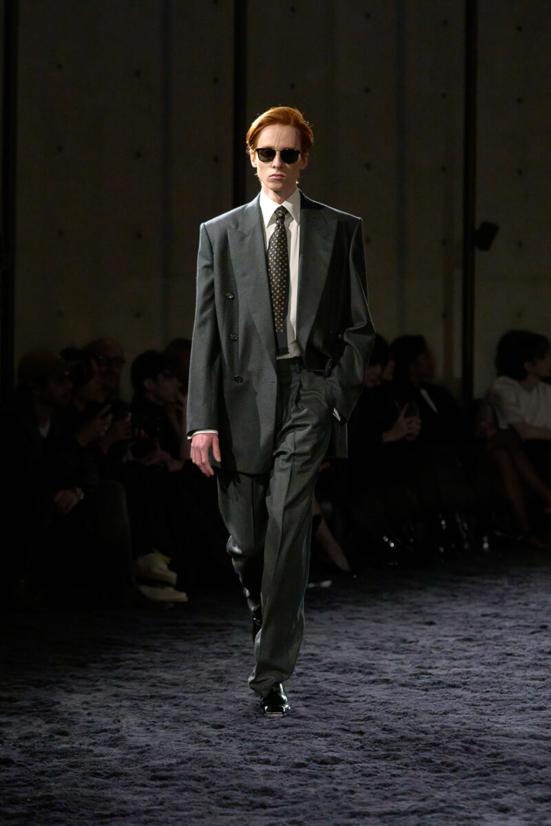 costume Saint Laurent Paris