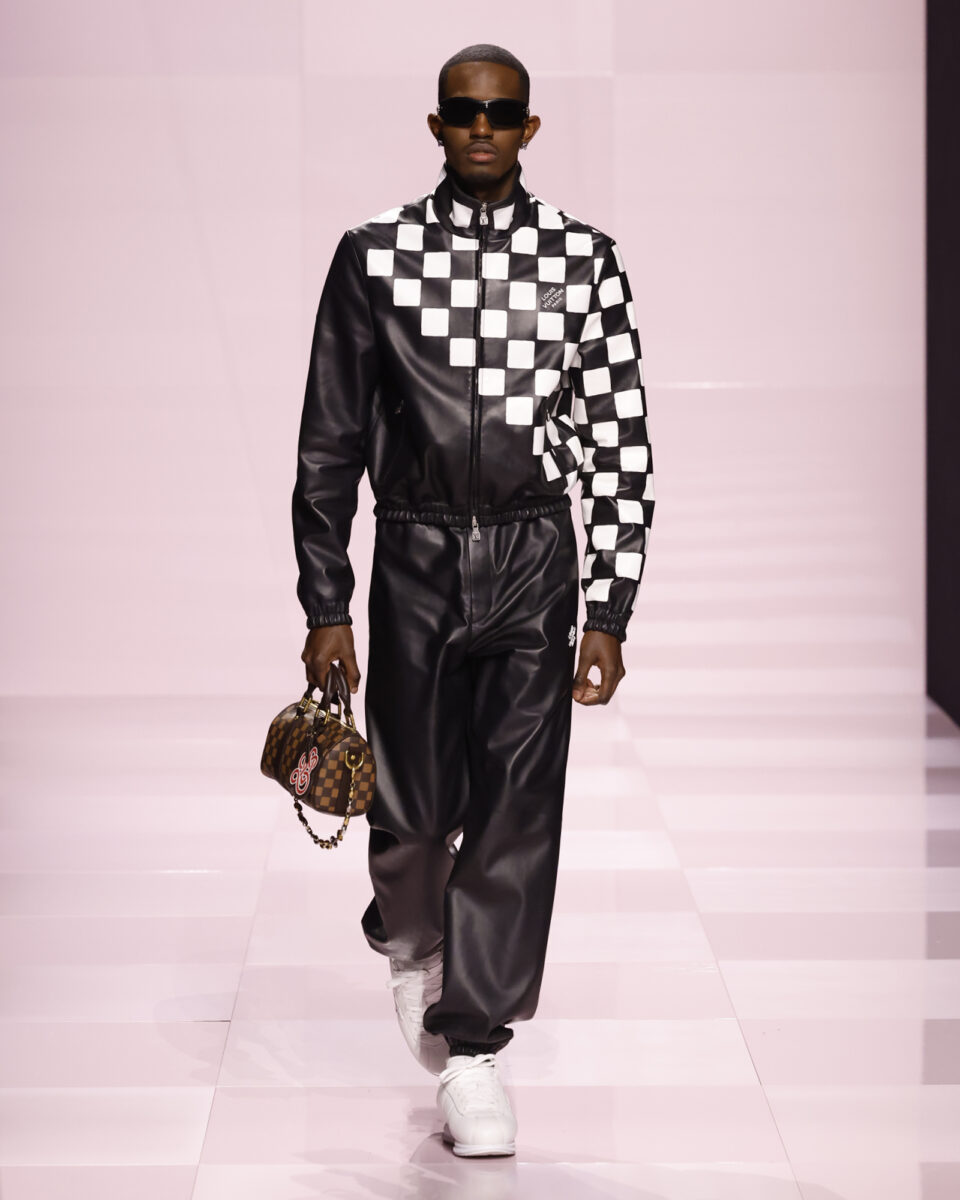 LOUIS VUITTON MENS FALL-WINTER 2025 SHOW LOOK 62